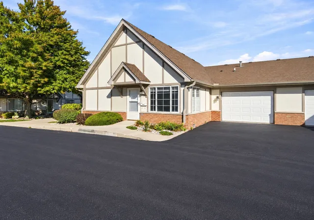 1684-willow-cir-dr-1684-crest-hill-il-60403/hzid_3486ad66