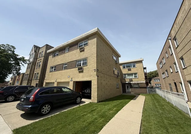8030-knox-ave-2e-skokie-il-60076/hzid_6b6873f4