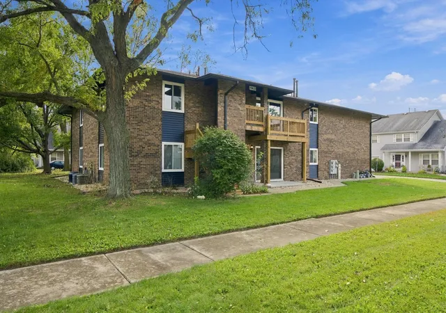 19405-oakwood-ave-c-country-club-hills-il-60478/hzid_7c5cd3de