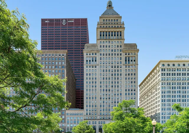 310-s-michigan-ave-1100-chicago-il-60604/hzid_6b4679fc