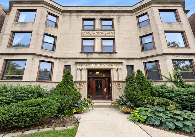 4011-n-kenmore-ave-g3-chicago-il-60613/hzid_d3d87bdd