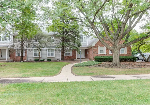 5s525-scots-dr-6g-naperville-il-60563/hzid_8e5952df