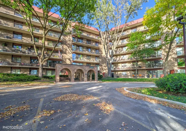35-s-baybrook-dr-114-palatine-il-60074/hzid_1a8af6dc