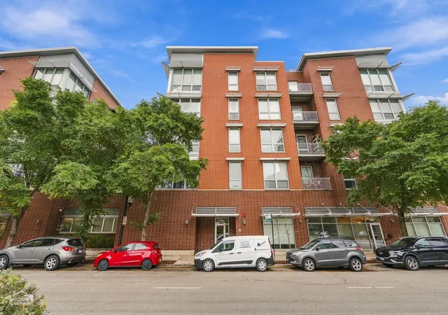 2035-s-indiana-ave-211-chicago-il-60616/hzid_ba14269f