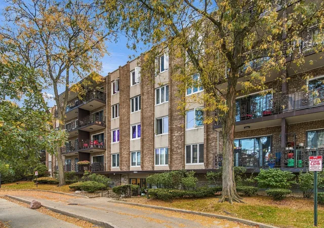 5501-lincoln-ave-206-morton-grove-il-60053/hzid_cf81e9d5