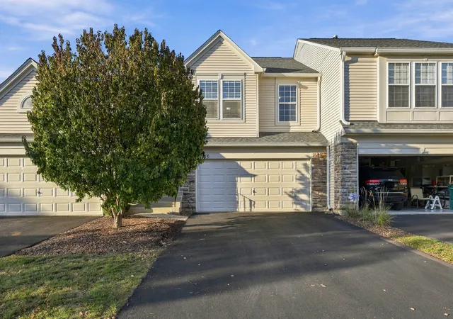 24916-w-gates-ln-24916-plainfield-il-60585/hzid_3bcc7d0d