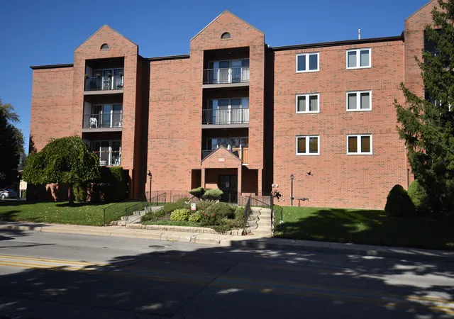 6550-w-gunnison-st-305-harwood-heights-il-60706/hzid_30d944e0