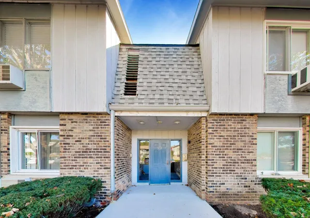 904-e-old-willow-rd-102-prospect-heights-il-60070/hzid_2a4b462d