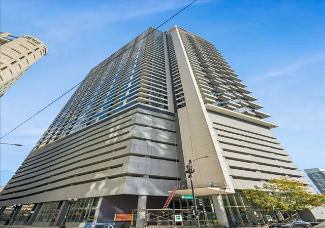 235-w-van-buren-st-2816-chicago-il-60607/hzid_48d60c45