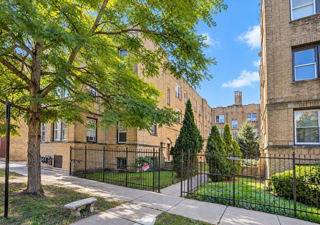 1703-w-wallen-ave-1c-chicago-il-60626/hzid_86666b87