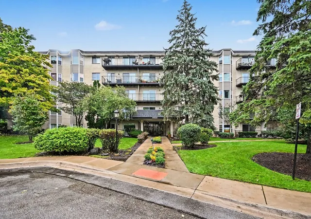 8620-waukegan-rd-511-morton-grove-il-60053/hzid_cd812a28