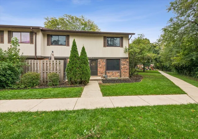 7336-winthrop-way-5-downers-grove-il-60516/hzid_b61c47ec