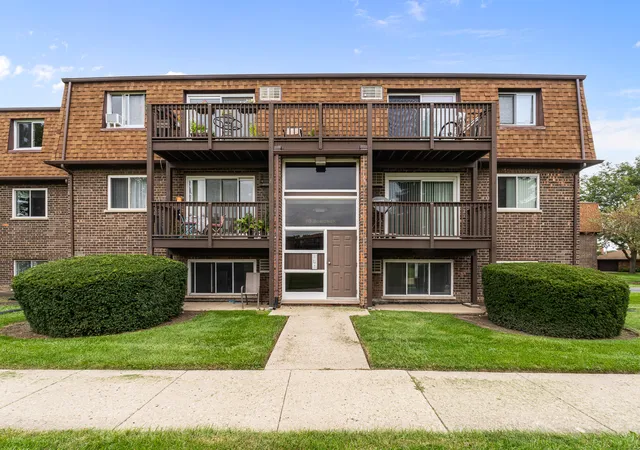 113-boardwalk-st-e-elk-grove-village-il-60007/hzid_b96c8d2a