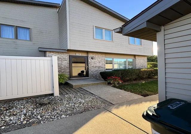 776-lake-rd-776-new-lenox-il-60451/hzid_84758907