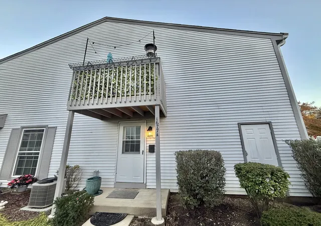 1677-trowbridge-ct-a-wheaton-il-60189/hzid_5171ab54