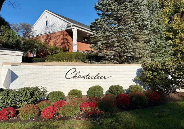 502-chanticleer-ln-502-hinsdale-il-60521/hzid_ff52b00c