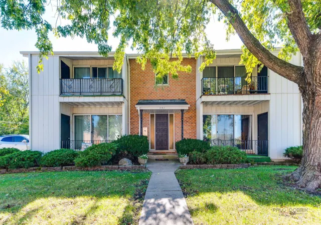 7151-177th-place-4-tinley-park-il-60477/hzid_d1fbe885