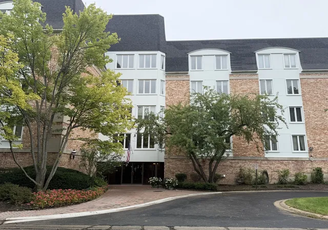 200-lake-blvd-438-buffalo-grove-il-60089/hzid_8ecbda57