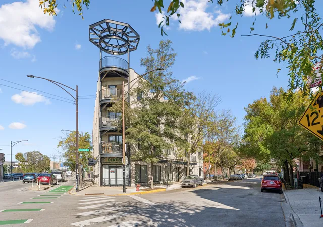 875-n-milwaukee-ave-2s-chicago-il-60642/hzid_19bceab6