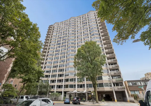 555-w-cornelia-ave-501-chicago-il-60657/hzid_007c7b18