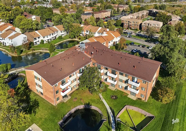 4000-bayside-dr-103-palatine-il-60074/hzid_301b6da9