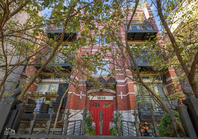 4226-n-ashland-ave-4a-chicago-il-60613/hzid_d7fb5587