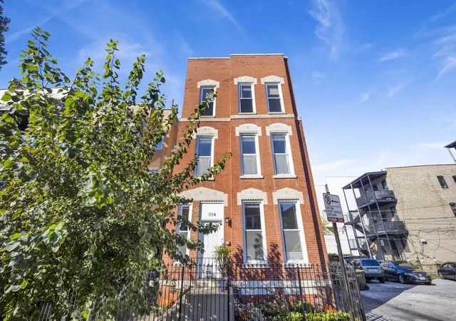 1114-n-paulina-st-2-chicago-il-60622/hzid_d9bd776a