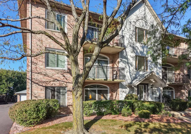 9428-s-77th-court-2a-hickory-hills-il-60457/hzid_99a76254
