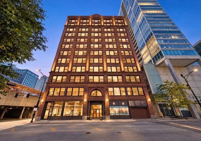 161-w-harrison-st-1206-1208-chicago-il-60605/hzid_98e45ed4
