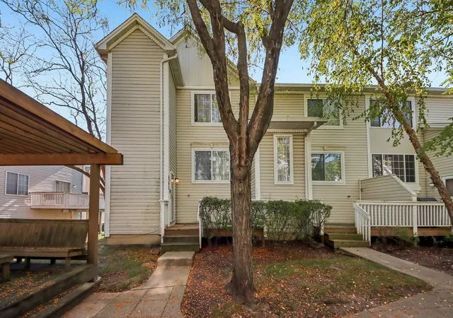 6295-fremont-dr-6295-hanover-park-il-60133/hzid_610d0631
