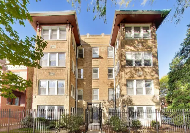 2450-n-lawndale-ave-1-chicago-il-60647/hzid_1c89f188