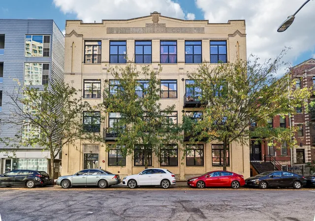 1521-w-haddon-ave-3f-chicago-il-60642/hzid_55dc3e62