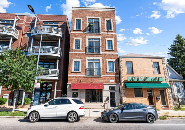 2248-w-foster-ave-3-chicago-il-60625/hzid_84fcf50e