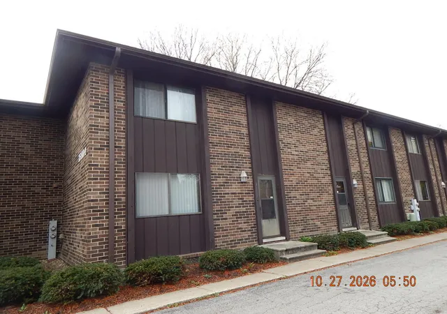 15804-s-laramie-ave-2-oak-forest-il-60452/hzid_18f247b8