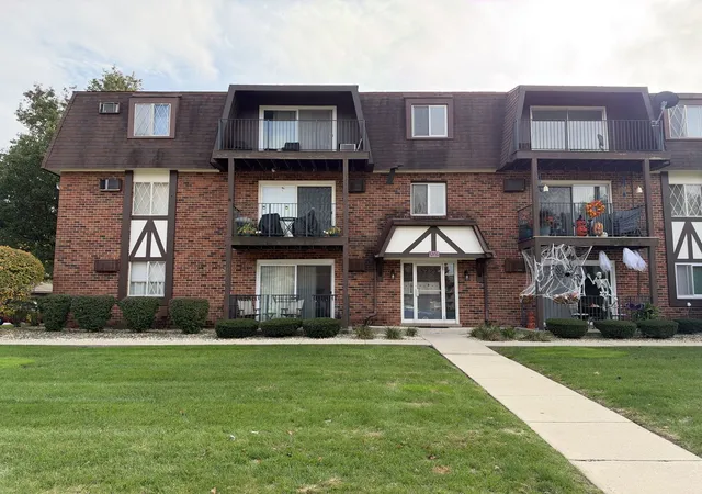 5723-129th-street-8e-crestwood-il-60418/hzid_c1beec49