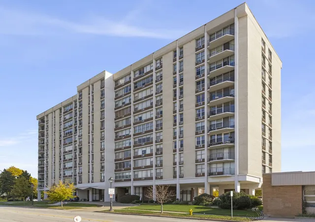 33-n-main-st-6m-lombard-il-60148/hzid_029a35ef
