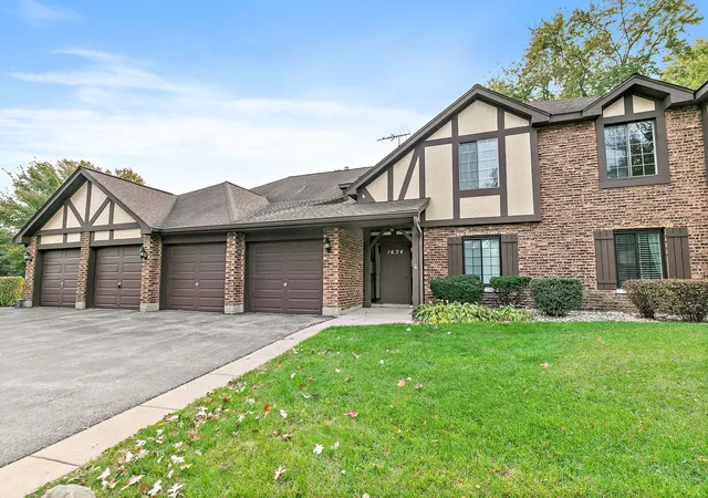 1624-salisbury-ct-c-wheaton-il-60189/hzid_4835e478