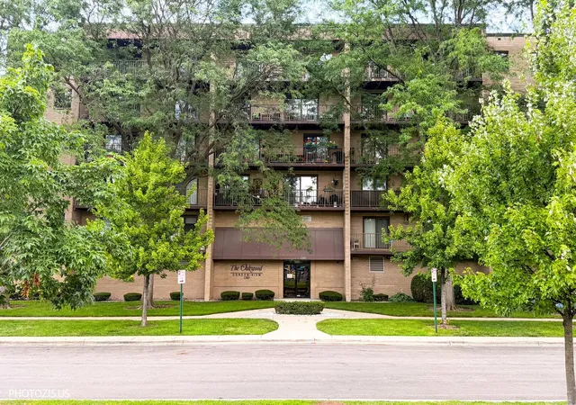 1380-oakwood-ave-204-des-plaines-il-60016/hzid_2ca3467f