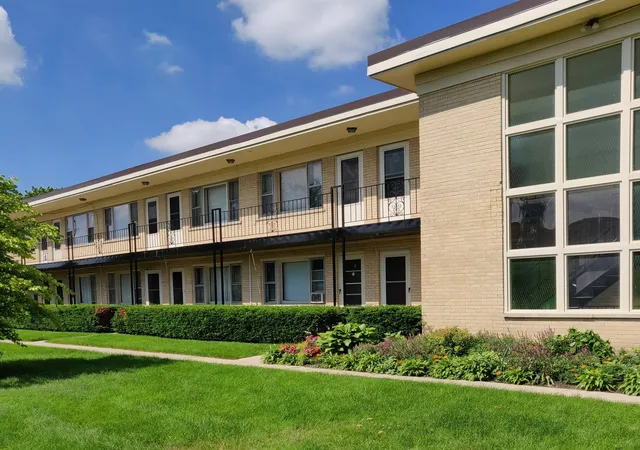 20-king-arthur-ct-6-northlake-il-60164/hzid_fc15f3c3