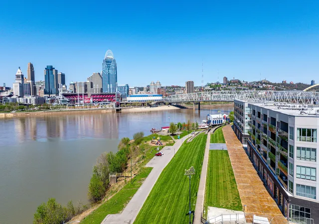 600-ovation-wy-312-newport-ky-41071/hzid_4688b079