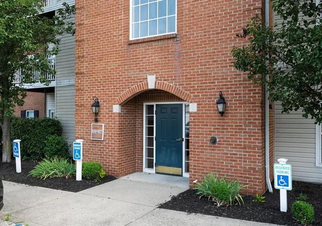 1066-larkspur-ct-florence-ky-41042/hzid_b9c2a632