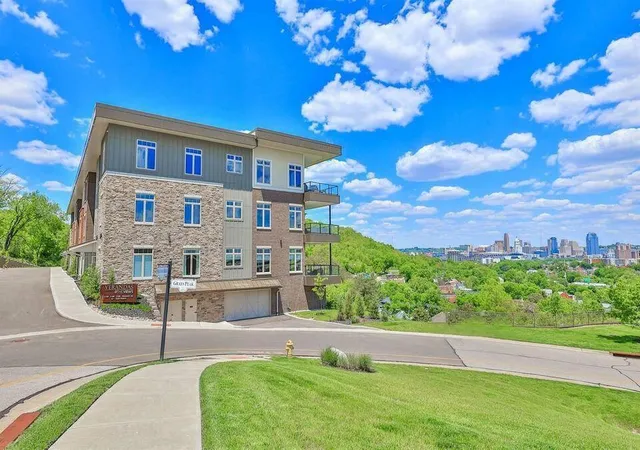 1140-shavano-dr-13-covington-ky-41011/hzid_9355c230