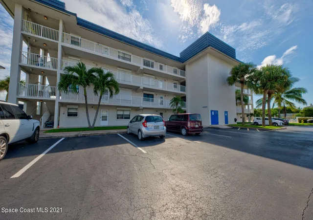 2150-n-hwy-a1a-411-indialantic-fl-32903/hzid_4c2f2e9a