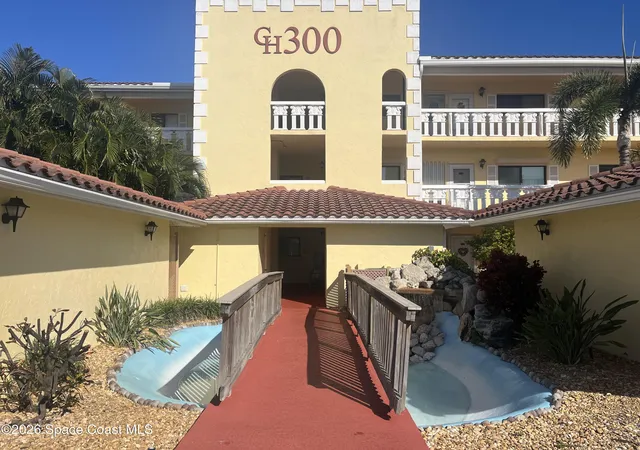 300-s-banana-river-blvd-306-cocoa-beach-fl-32931/hzid_f17ff3c2
