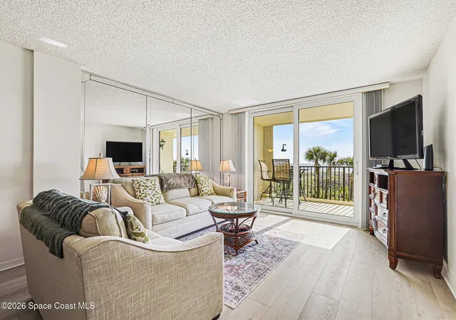 1860-n-atlantic-ave-204-cocoa-beach-fl-32931/hzid_df6e1add