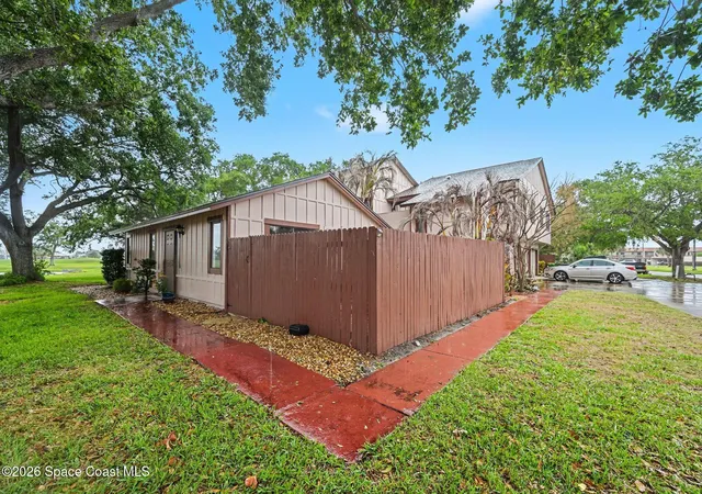 5-fairway-dr-5-cocoa-beach-fl-32931/hzid_91a3a076