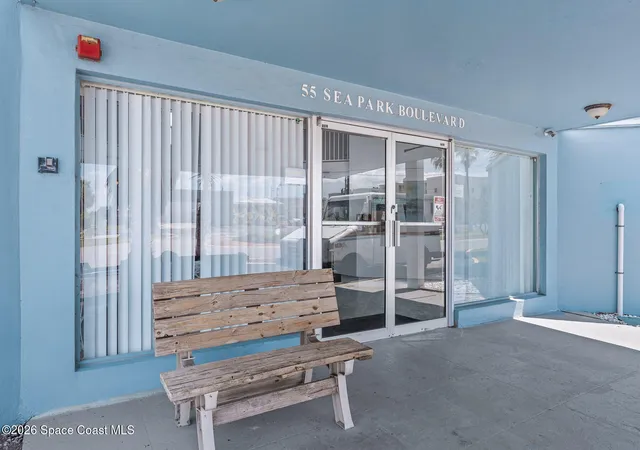 55-sea-park-blvd-204-satellite-beach-fl-32937/hzid_aa1ad895