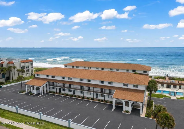 199-hwy-a1a-c103-satellite-beach-fl-32937/hzid_87c659e4