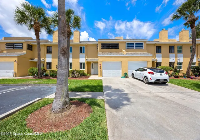 608-cedar-side-cir-ne-palm-bay-fl-32905/hzid_5855a772
