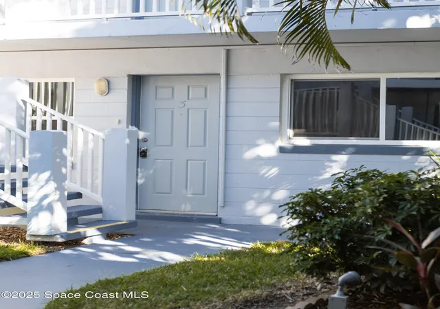7165-ridgewood-ave-unt3-cape-canaveral-fl-32920/hzid_28e93238